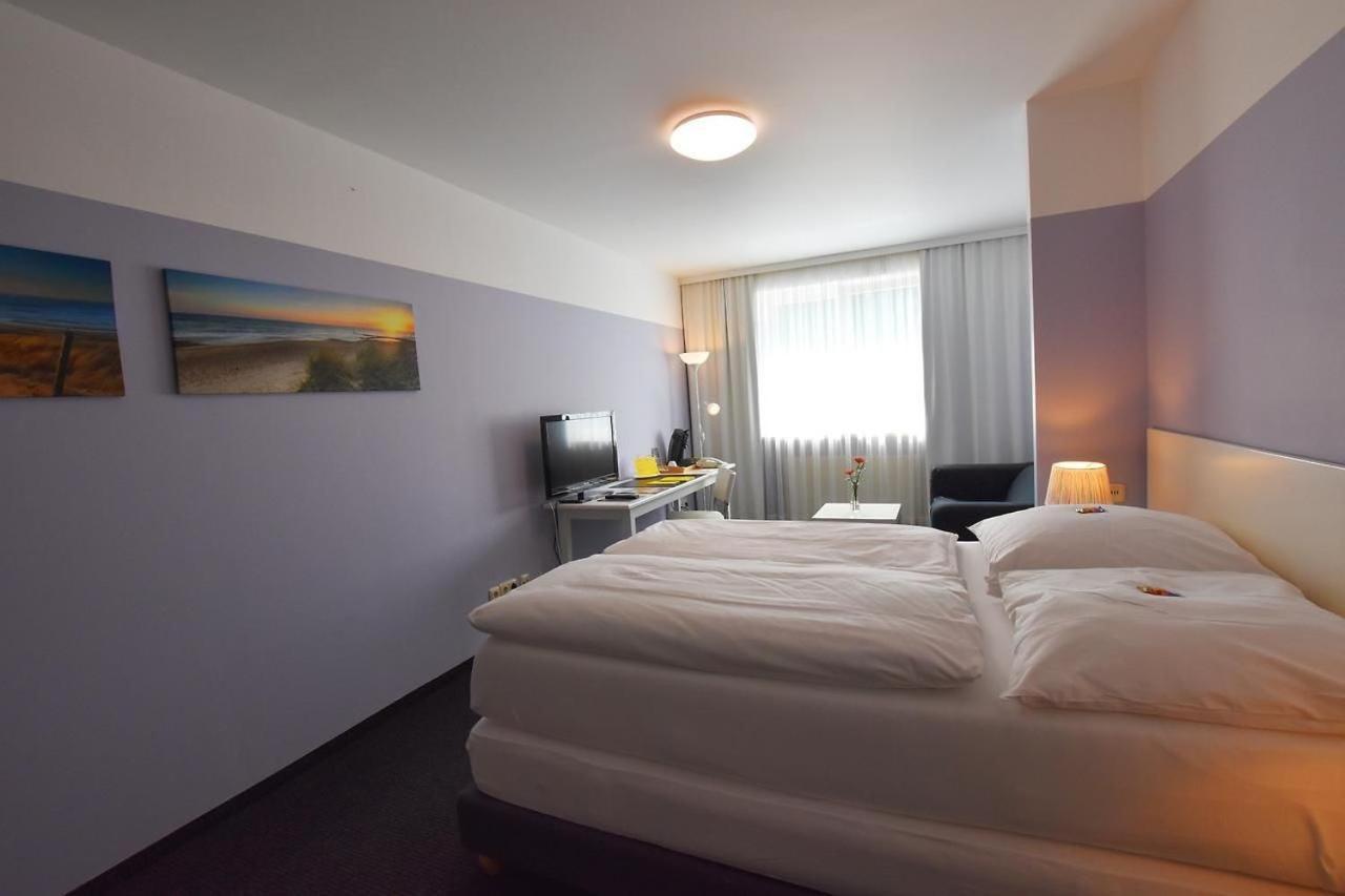 Hotel U Muelheim Free Parking Highspeed Wifi Muelheim an der Ruhr Exterior photo